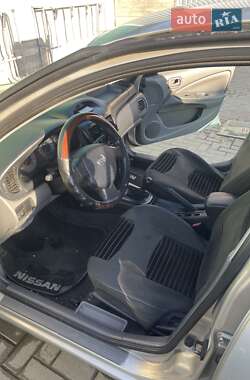 Седан Nissan Almera Classic 2008 в 
