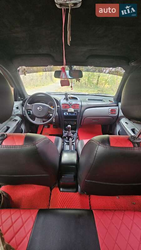 Седан Nissan Almera Classic 2007 в Києві фото 5 Седан Nissan Almera Classic 2007 в Києві