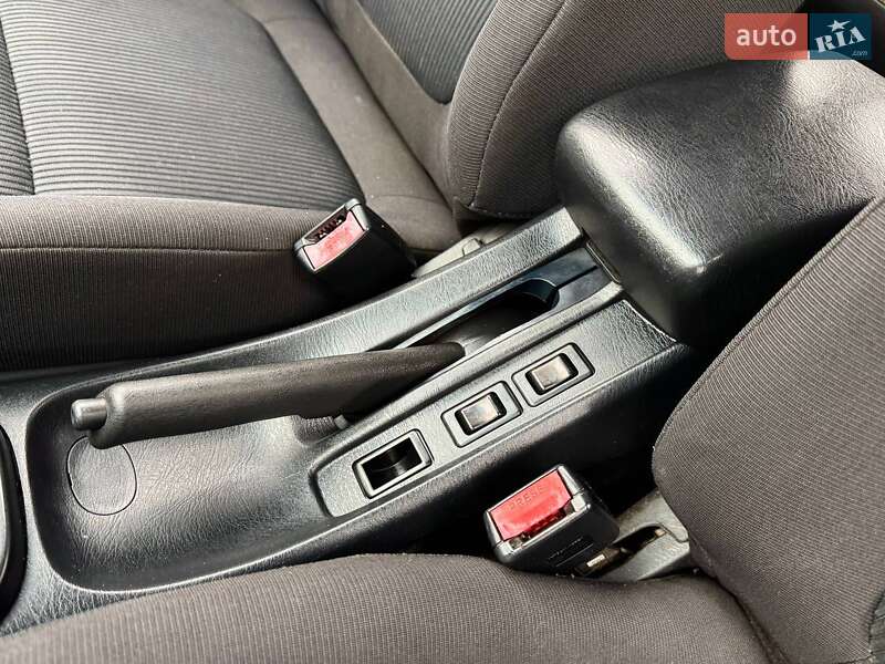 Седан Nissan Almera Classic 2011 в Киеве фото 24 Седан Nissan Almera Classic 2011 в Киеве