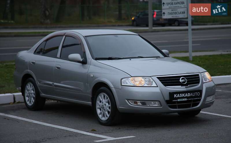 Седан Nissan Almera Classic 2008 в Харькове
