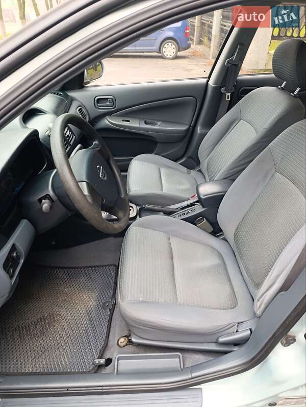 Седан Nissan Almera Classic 2006 в Кропивницком