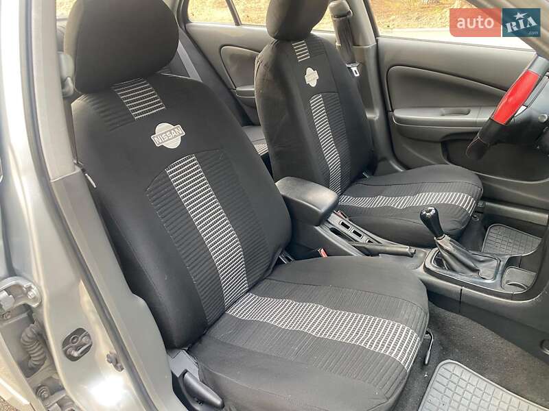 Седан Nissan Almera Classic 2011 в Киеве