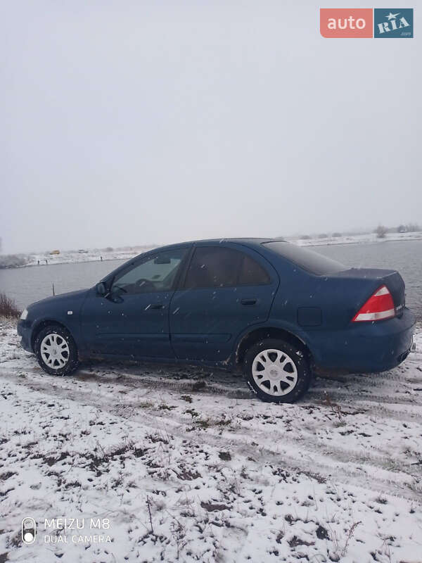 Седан Nissan Almera Classic 2006 в Рожище