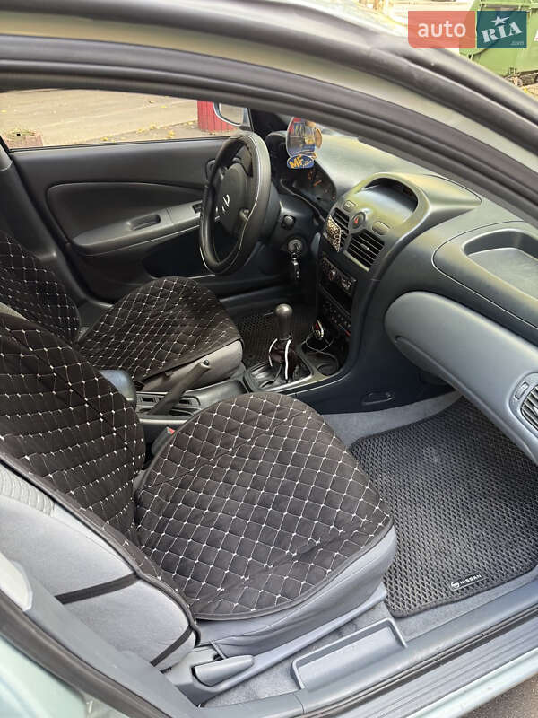 Седан Nissan Almera Classic 2006 в Одессе