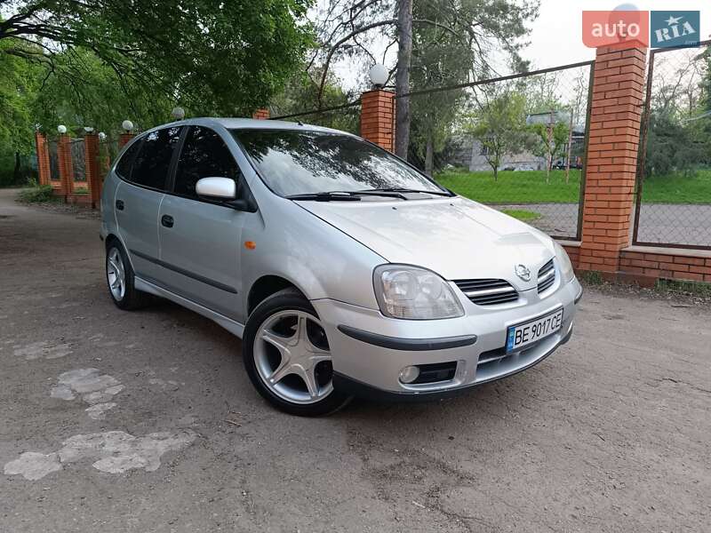 Минивэн Nissan Almera Tino 2005 в Одессе