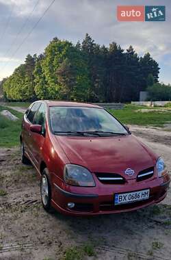 Минивэн Nissan Almera Tino 2001 в 
