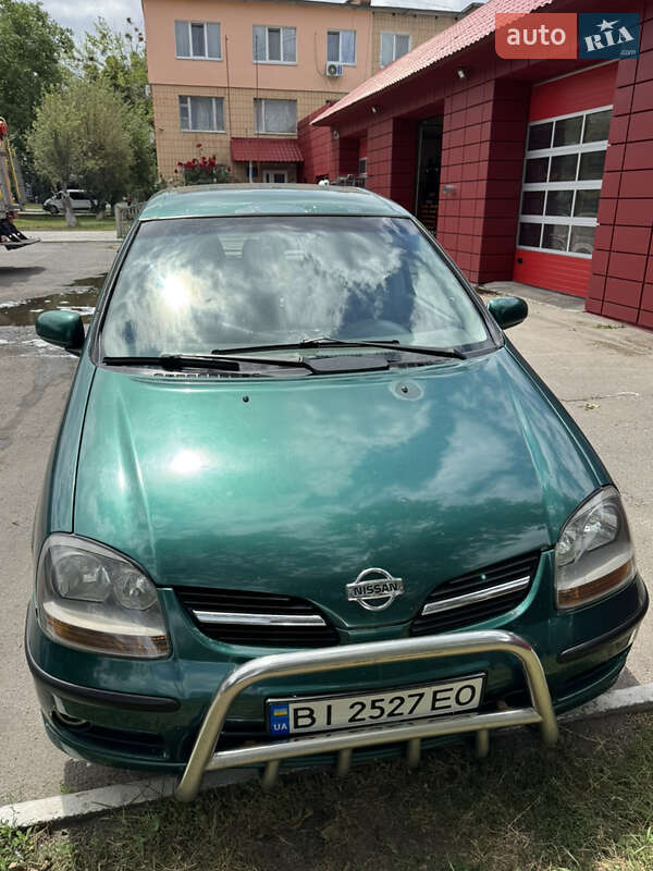 Минивэн Nissan Almera Tino 2000 в Полтаве