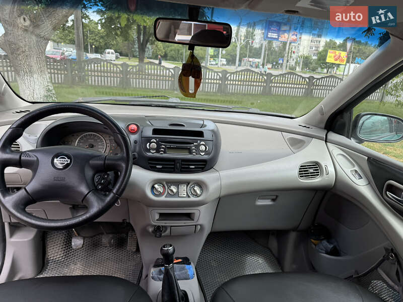Минивэн Nissan Almera Tino 2000 в Полтаве