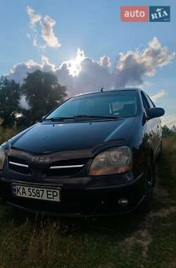 Минивэн Nissan Almera Tino 2002 в 