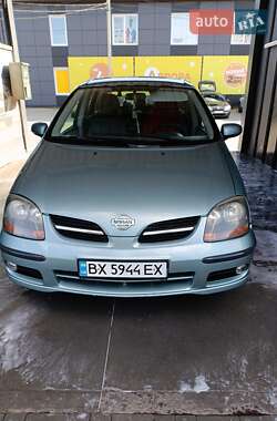 Мінівен Nissan Almera Tino 2001 в Шепетівці