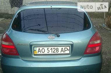Хетчбек Nissan Almera 2003 в Мукачевому