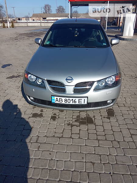 Nissan Almera