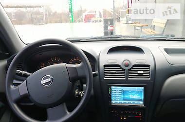 Седан Nissan Almera 2006 в Полтаве