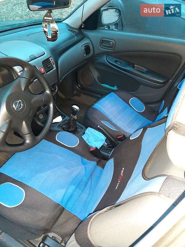 Седан Nissan Almera 2005 в Киеве