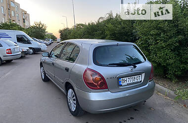Хэтчбек Nissan Almera 2006 в 