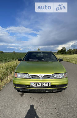 Универсал Nissan Almera 1996 в Львове