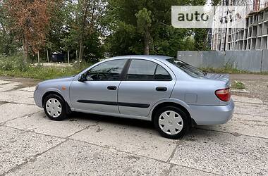 Седан Nissan Almera 2004 в Ивано-Франковске