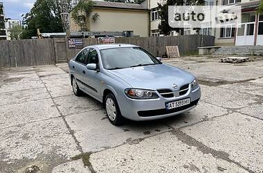 Седан Nissan Almera 2004 в Ивано-Франковске