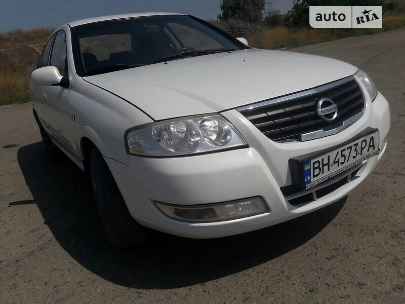 Седан Nissan Almera 2012 в Одесі