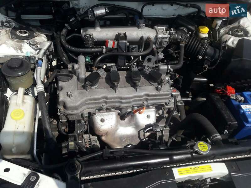 Седан Nissan Almera 2012 в Одесі