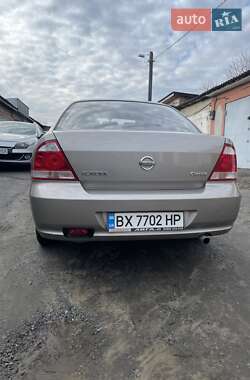 Седан Nissan Almera 2010 в Шепетовке