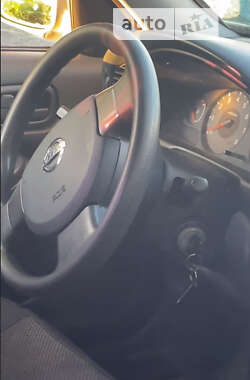 Седан Nissan Almera 2007 в 