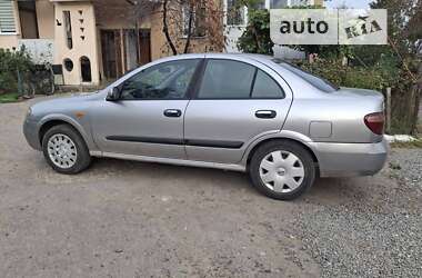 Седан Nissan Almera 2005 в Львове