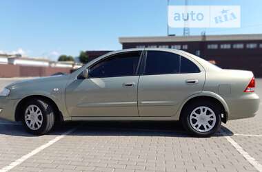 Седан Nissan Almera 2010 в Черкасах