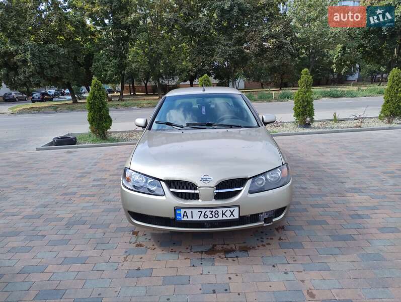Седан Nissan Almera 2004 в Белой Церкви