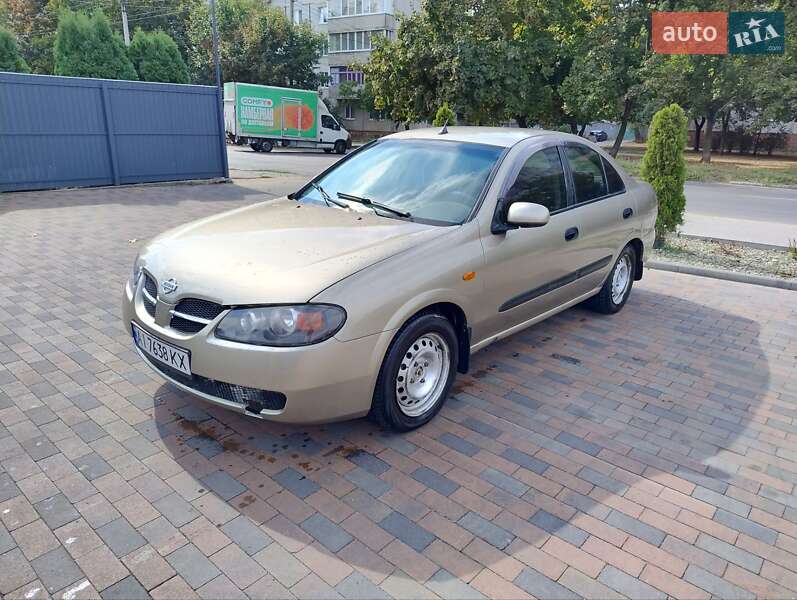 Седан Nissan Almera 2004 в Белой Церкви
