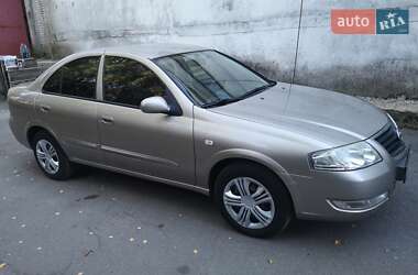 Седан Nissan Almera 2010 в Сумах