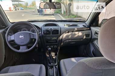 Седан Nissan Almera 2010 в Виннице