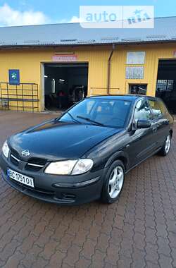 Хэтчбек Nissan Almera 2001 в Сколе