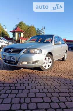 Седан Nissan Almera 2011 в Львові