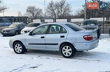 Седан Nissan Almera 2005 в Тернополі