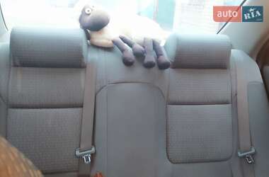 Седан Nissan Almera 2007 в 