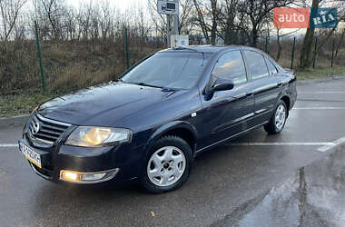 Седан Nissan Almera 2011 в Києві