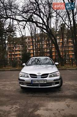 Седан Nissan Almera 2000 в Хмельнике