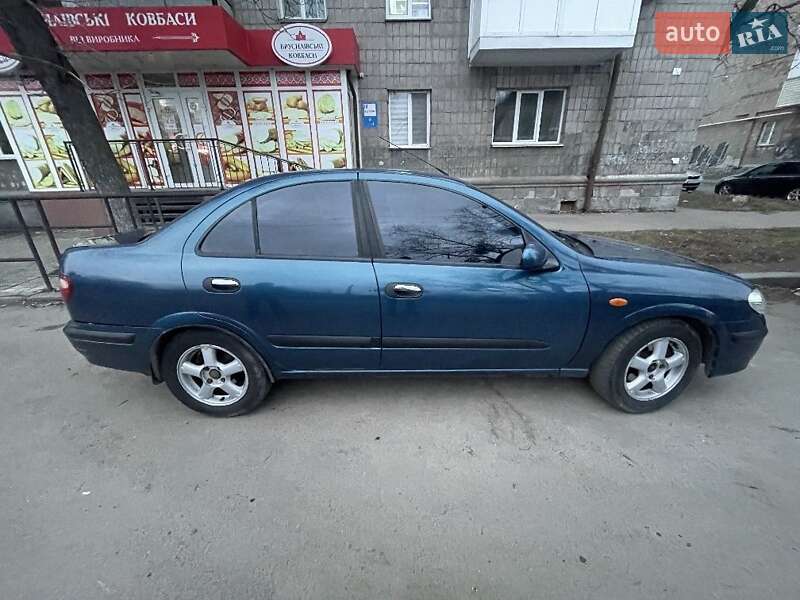 Седан Nissan Almera 2002 в Житомире