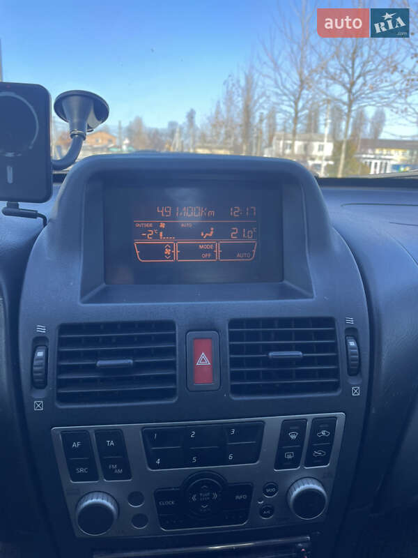 Хетчбек Nissan Almera 2005 в Вишгороді