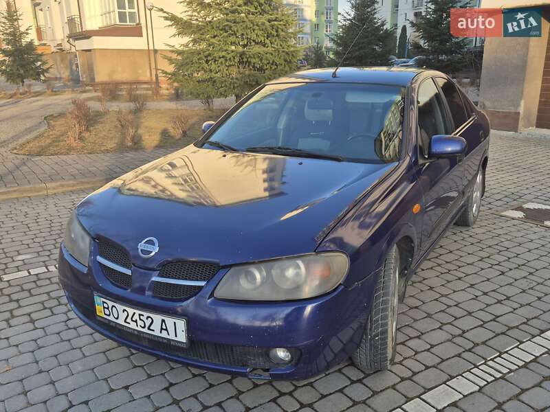 Nissan Almera 2004