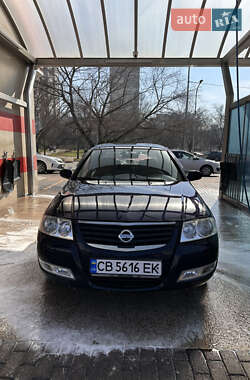 Седан Nissan Almera 2010 в 
