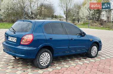 Хэтчбек Nissan Almera 2005 в 