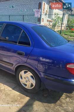 Седан Nissan Almera 2002 в Одессе