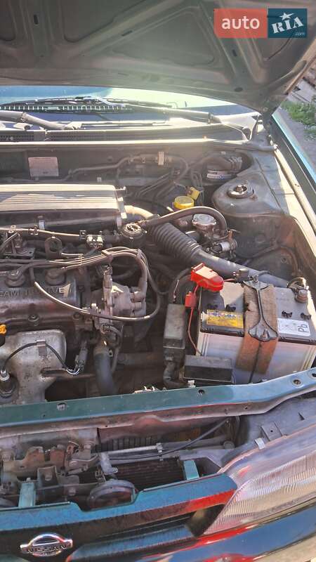 Хэтчбек Nissan Almera 1997 в Славуте
