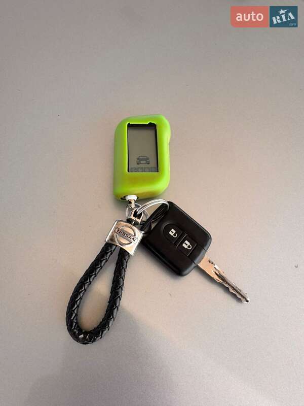 Седан Nissan Almera 2003 в Ізмаїлі фото 22 Седан Nissan Almera 2003 в Ізмаїлі