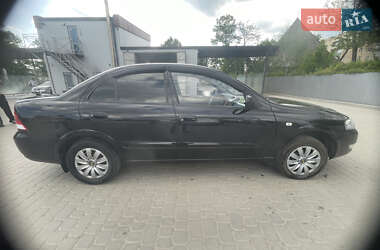 Седан Nissan Almera 2011 в 