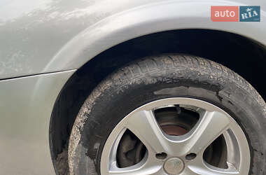 Седан Nissan Almera 2003 в 