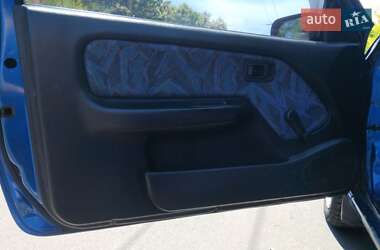 Хэтчбек Nissan Almera 1998 в 
