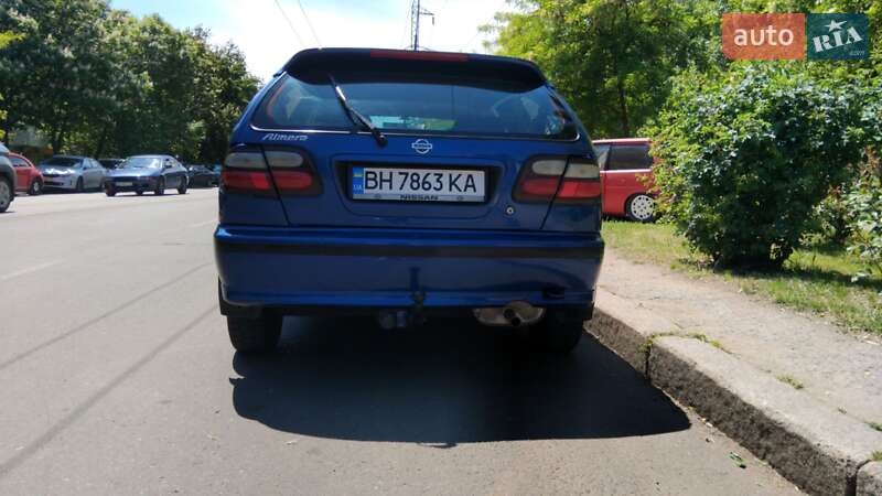 Хэтчбек Nissan Almera 1998 в Одессе